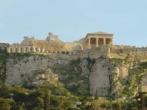 В Греции туристов не пускают в Акрополь