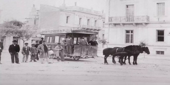 Путешествие во времени: когда в Афинах трамваи тянули лошади