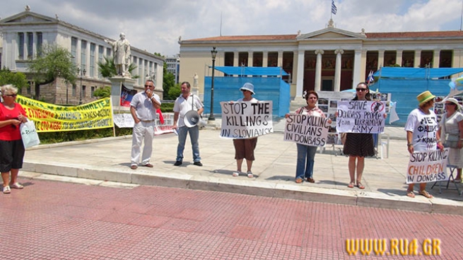 В Афинах прошла акция «За мир в Украине»