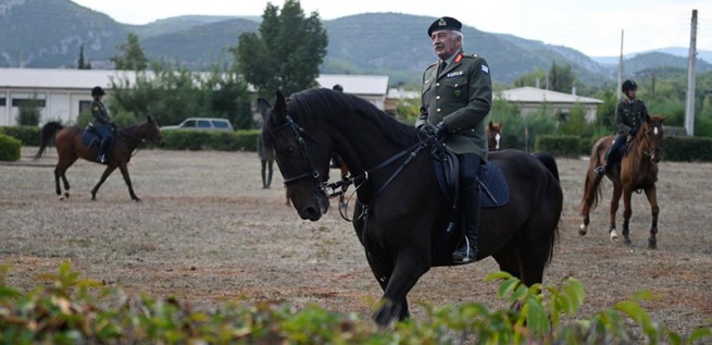 Армия Греции возрождает «кавалерию» для парадов и... оперативных задач