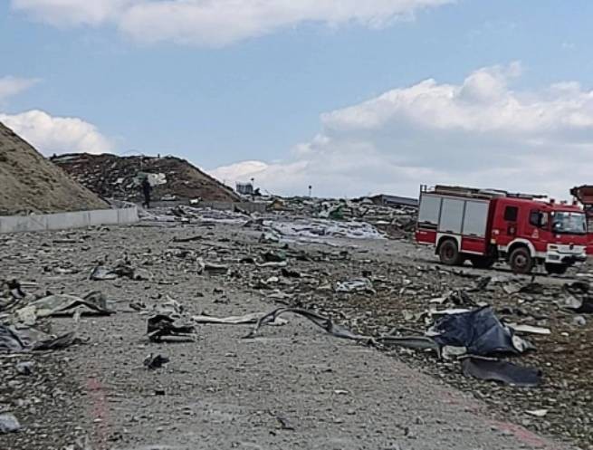 Взрыв в Гревене: надежды найти троих пропавших без вести практически нет