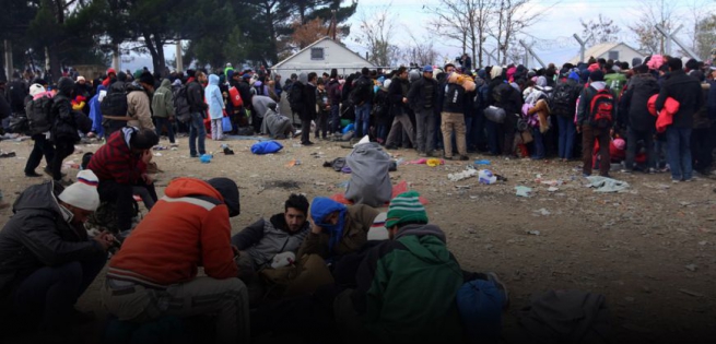 Чиновники Фронтекс прибывают в Идомени, где у жителей заканчивается терпение