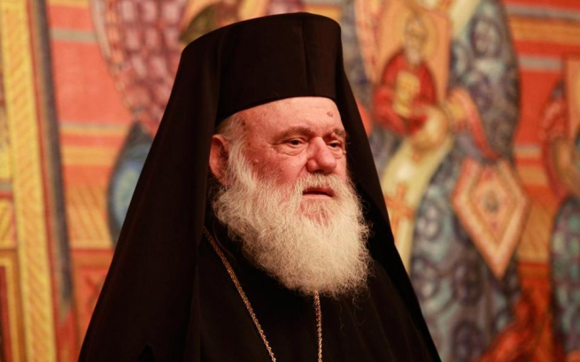 Архиепископ Иероним: Конституция решит, будут ли изучать наши дети религию