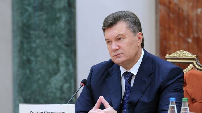 Янукович «по-президентски и даже немного по-отечески» обратился к Зеленскому