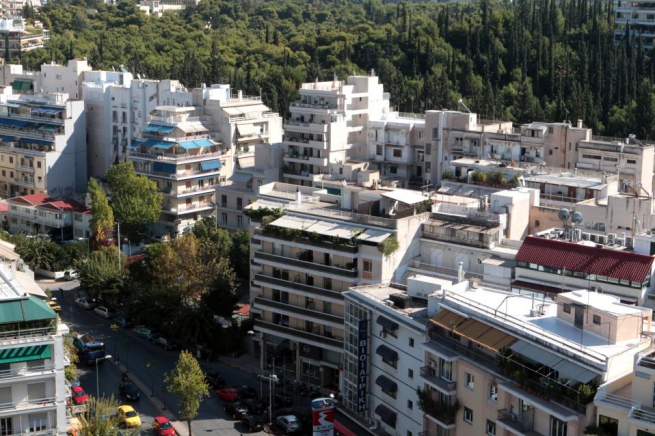 Минфин Греции постановил блокировать сделки с недвижимостью, за которую не уплачен налог