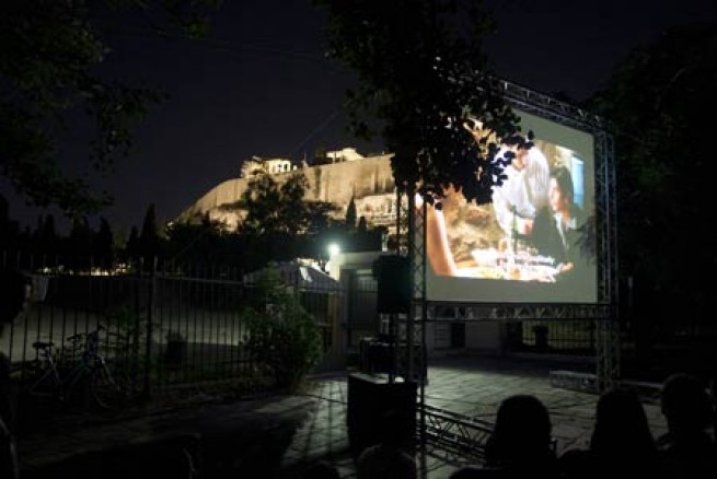 Кино с видом на Акрополь: кинотеатры под открытым небом в Афинах