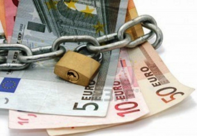 Электронные счета в Греции можно будет защитить от 'госстрижки'