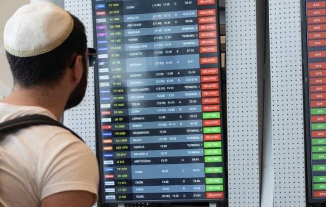 Ежедневно в Грецию из Израиля прибывают 3 коммерческих авиарейса с греками
