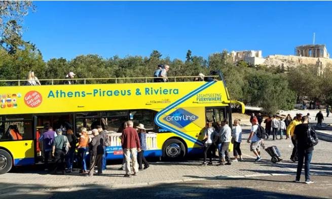 "Туристический взрыв" в греческой столице, или как не убить "курицу, несущую золотые яйца"