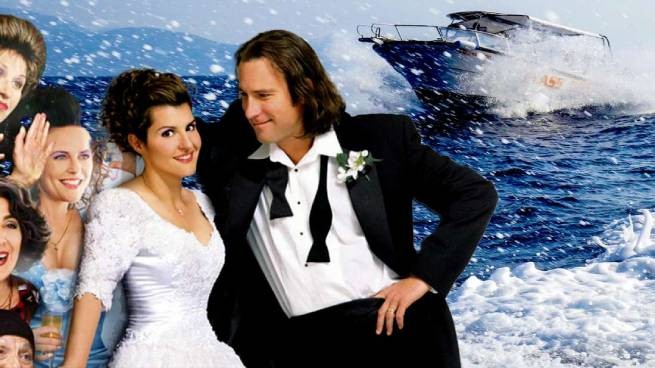 Паника на съемках фильма "Свадьба по-гречески-3": перевернулся катер с актерами