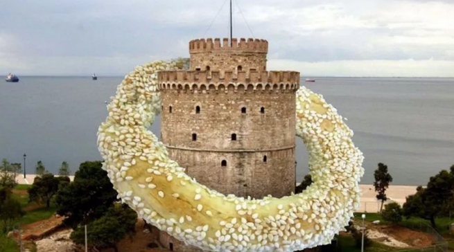 Самый большой в мире "кулури" испекут в эти выходные в Салониках