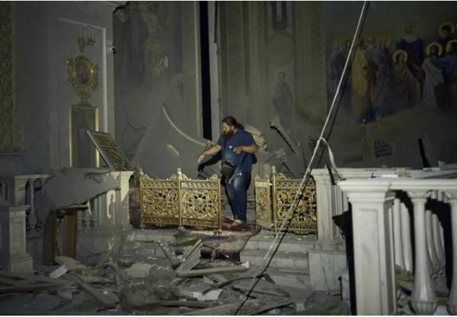 Ночной удар по Одессе пятью видами ракет в ночь на 23 июля, разрушен Спасо-Преображенский кафедральный собор (видео)