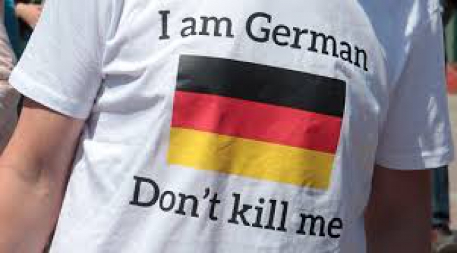 Вызывающее поведение немецкого туриста: «Я - немец, не убивайте меня ..»