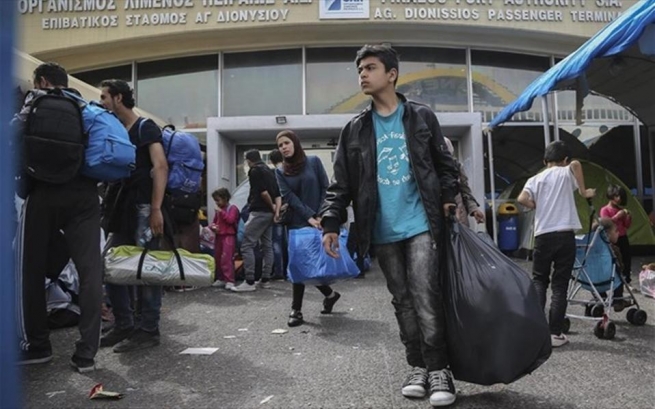 HRW: Греция должна прекратить задержание детей-мигрантов