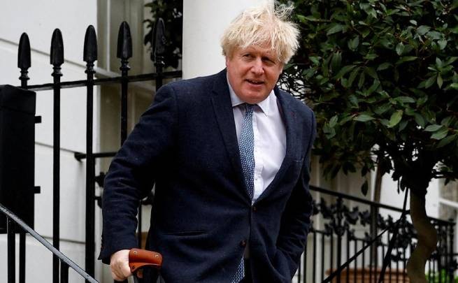 "Он ушел, но обещал вернуться" - Борис Джонсон уже не депутат парламента