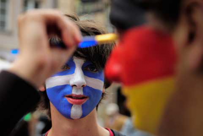 Большинство немцев хотят видеть Грецию в еврозоне