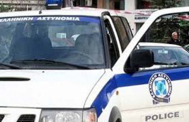 Полиция в Ларисе разыскивает банковских грабителей