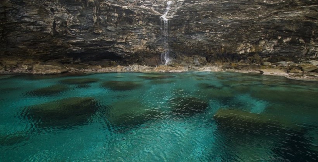 Девственные воды острова Йиарос