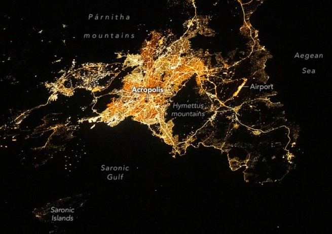 Астронавт НАСА сфотографировал Афины с очень большой высоты