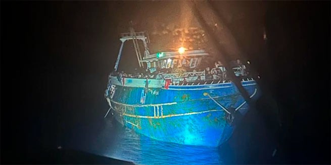 Новое фото корабля с мигрантами до того, как оно затонуло