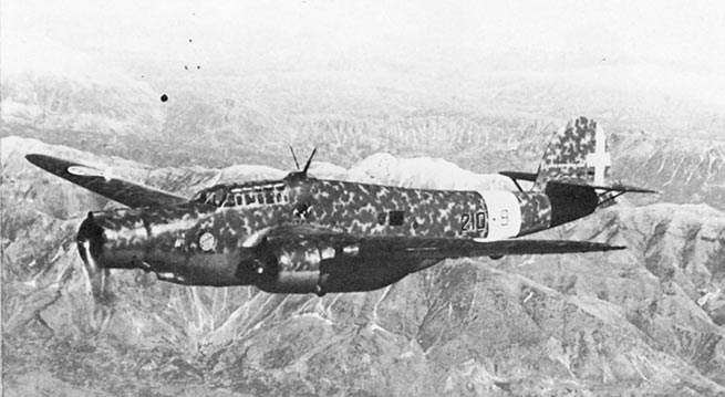 Бомбардировщик Cant Z.1007 из состава 210-й эскадрильи 50-й отдельной бомбардировочной группы. 