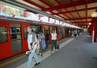 Руководство афинского наземного метро ИСАП извещает о том, что с 31 июля по 9 августа будет закрыт на профилактические работы участок железной дороги между станциями 