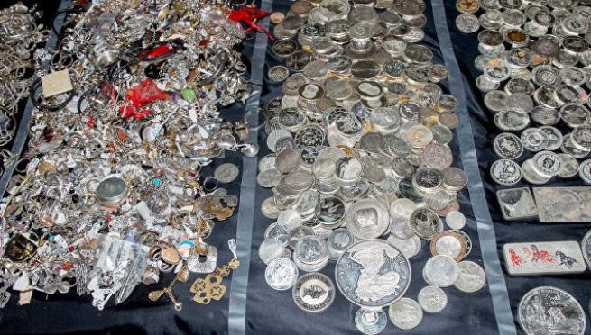 Греция: Цыганская банда украла 700 килограммов драгоценностей