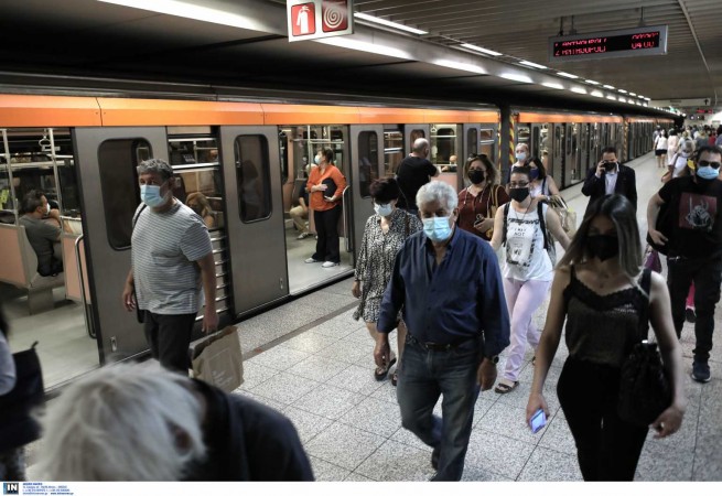 В метро и автобусах установят устройства для обеззараживания воздуха с эффективностью 93%