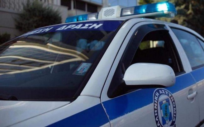 Полиция Салоник арестовала двух румын за перевозку нелегалов