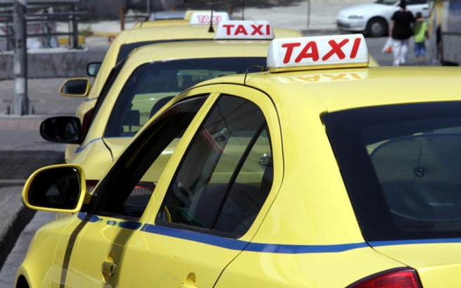 Таксисты в Греции бастуют в четверг