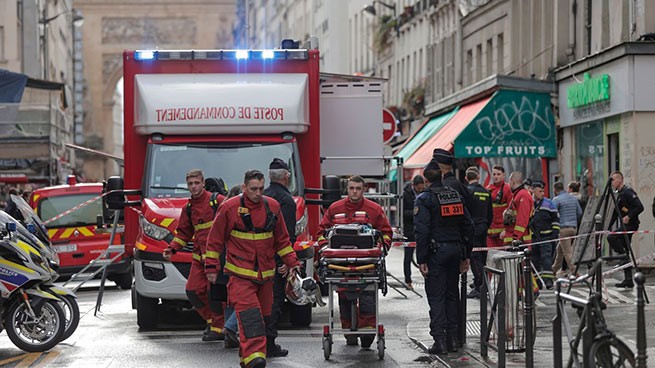 Париж: 69-летний расист убил и ранил 6 человек