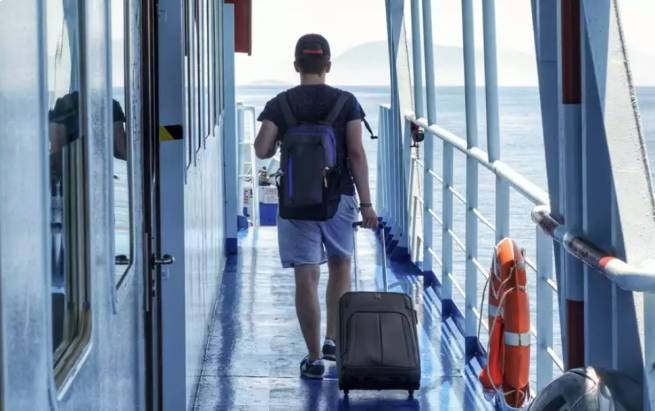 Рекордные доходы от туризма укрепят среднестатистическую греческую семью