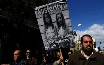 Частные держатели облигаций устроили акцию протеста в Афинах, в прошлом году