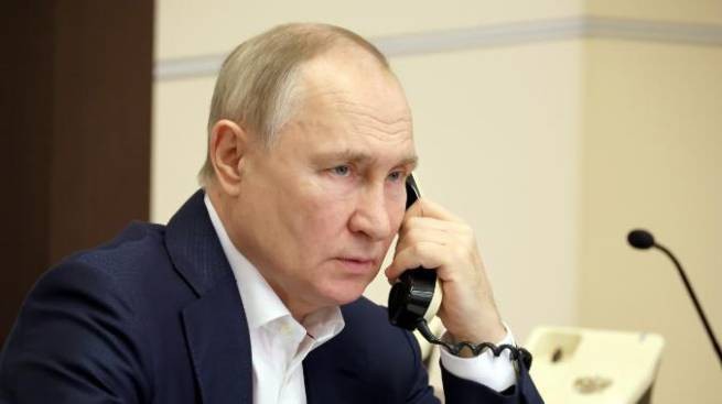 Путин поручил Шойгу ввести режим прекращения огня с 6 по 7 января (дополнено)