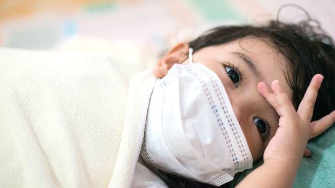 ВОЗ: официально зарегистрированы более 900 случаев острого гепатита у детей