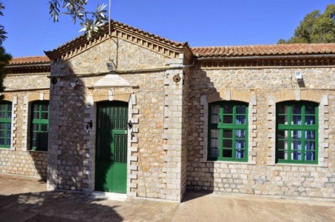 На Гидре восстановят одну из старейших школ Греции