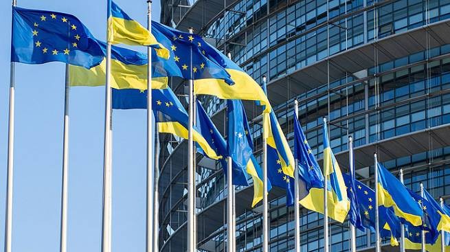 Bloomberg: долгосрочные обязательств ЕС в сфере безопасности для Украины