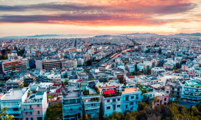 Все больше и больше денег поступает из-за границы на покупку недвижимости в Греции