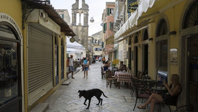 АТОР: российским туристам летом может не хватить мест на греческих курортах