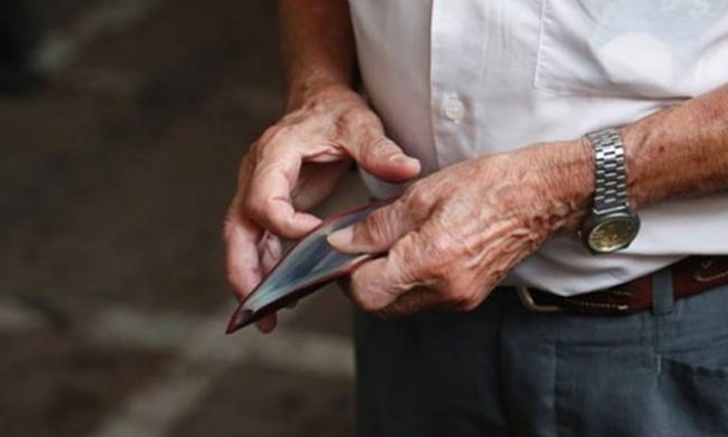 Каждый второй пенсионер Греции живет за чертой бедности
