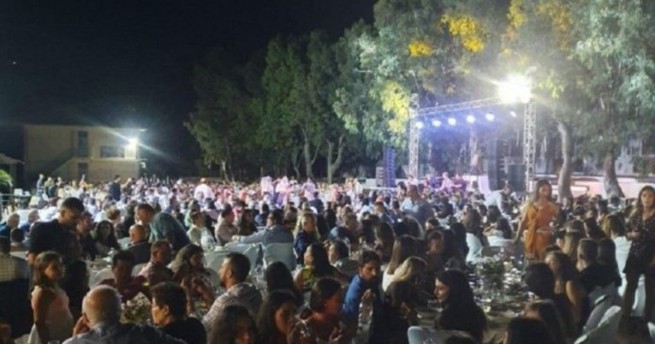 Крит: свадьба на 1500 человек вопреки коронавирусу