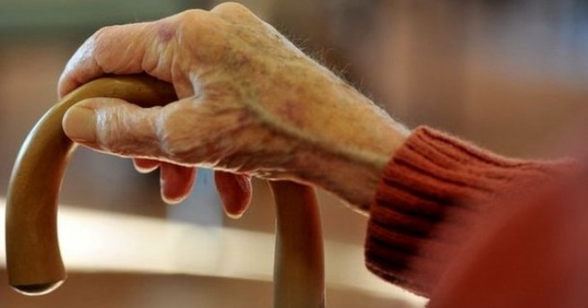 Пожилая женщина лишилась 6 тысяч евро: обман с якобы болезнью дочери