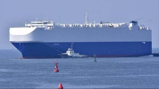 Причина взрыва на принадлежащем Израилю грузовом судне пока не установлена