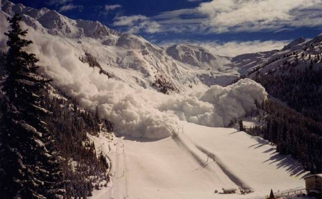 Австрия: в минувшие выходные снежные лавины унесли жизни 4-х человек