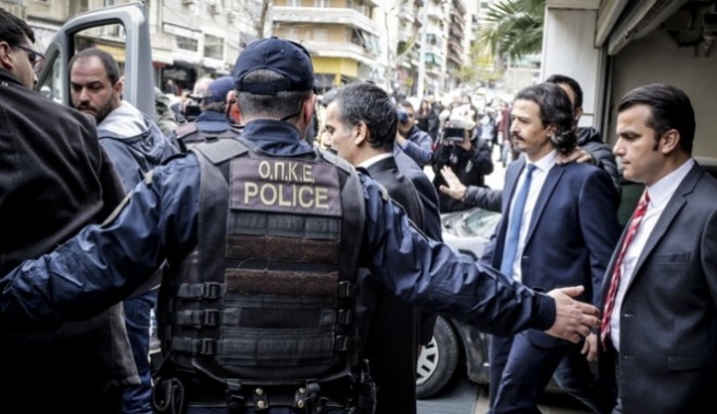 Политическое убежище получил третий турецкий офицер