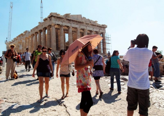 Иностранцы «голосуют» за Элладу! В первом квартале 2014 года Грецию посетили 1.187.000 туристов