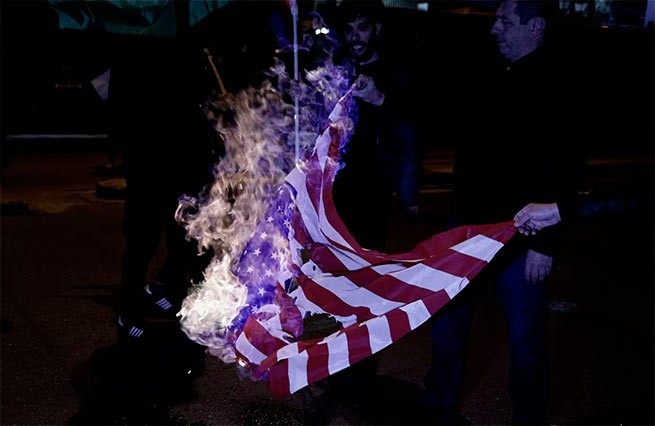 Греческие левые протестуют против военного соглашения Греция-США