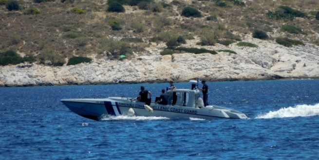 Хиос: 26 турецких граждан, прибывших на остров на рыбацких лодках, просят политического убежища