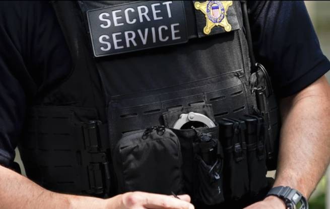 США: агенты спецслужб против грабителей - "боевая ничья"