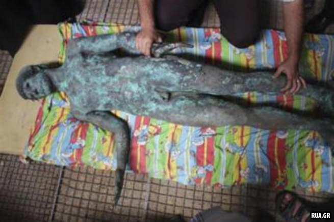 Найденную на дне моря статую Аполлона пытались продать на Ebay за 500 тыс. $